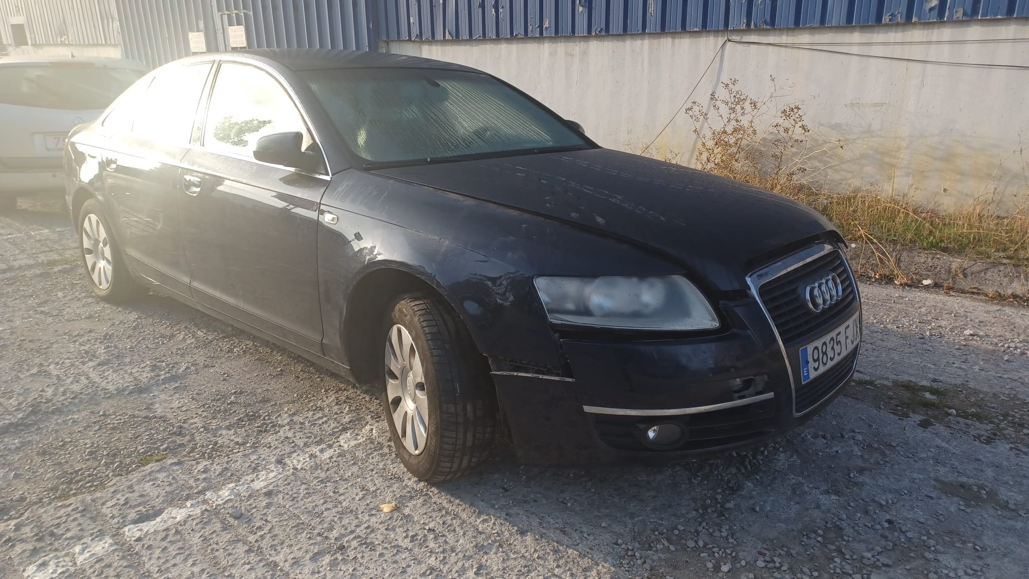 AUDI A6 C6/4F (2004-2011) Бардачок 4F185703512T+ 20090467