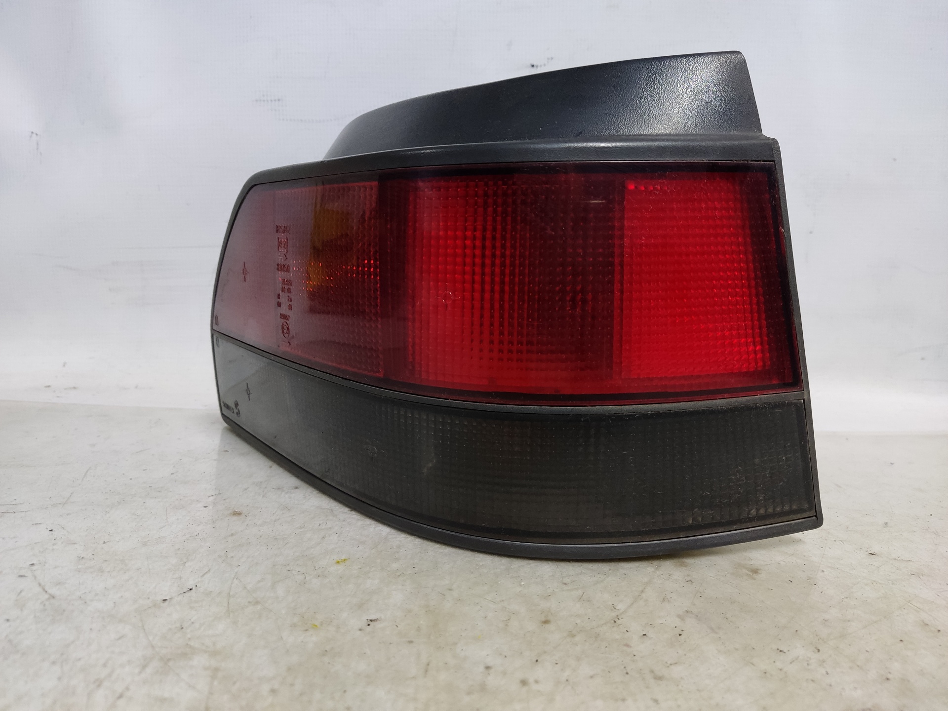 RENAULT Clio 1 generation (1990-1998) Rear Right Taillight Lamp ESTANTERÍA21 24894421