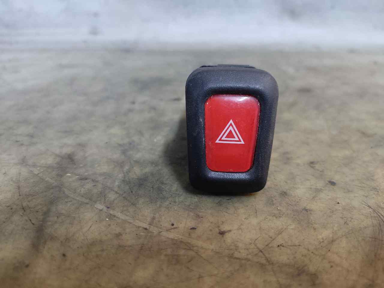 NISSAN Almera N16 (2000-2006) Hazard button 06018 24900851