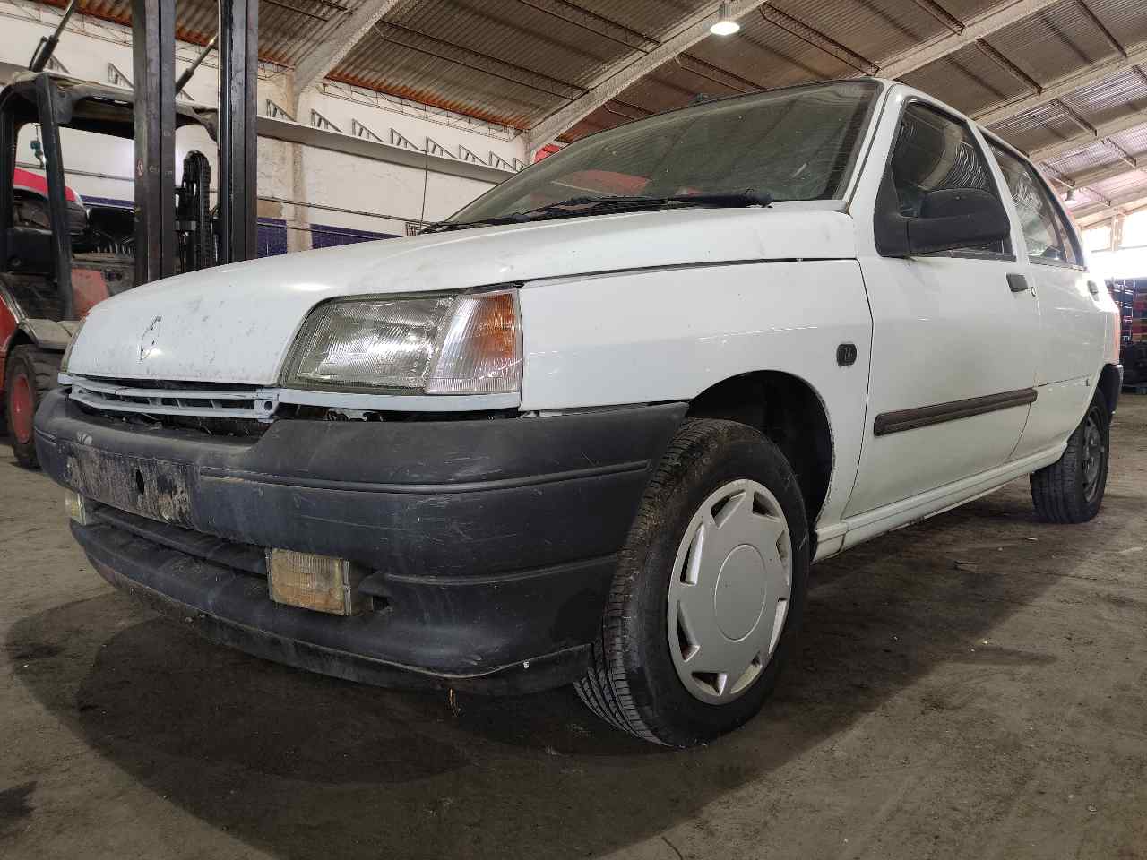 RENAULT Clio 1 generation (1990-1998) Altă piesă ESTANTERÍA54 24901262