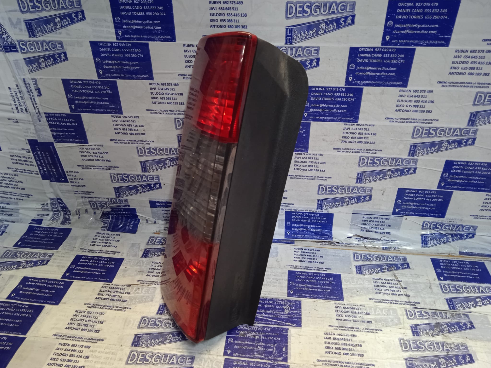 OPEL Combo C (2001-2011) Rear Left Taillight ESTANTERÍA2 24889487