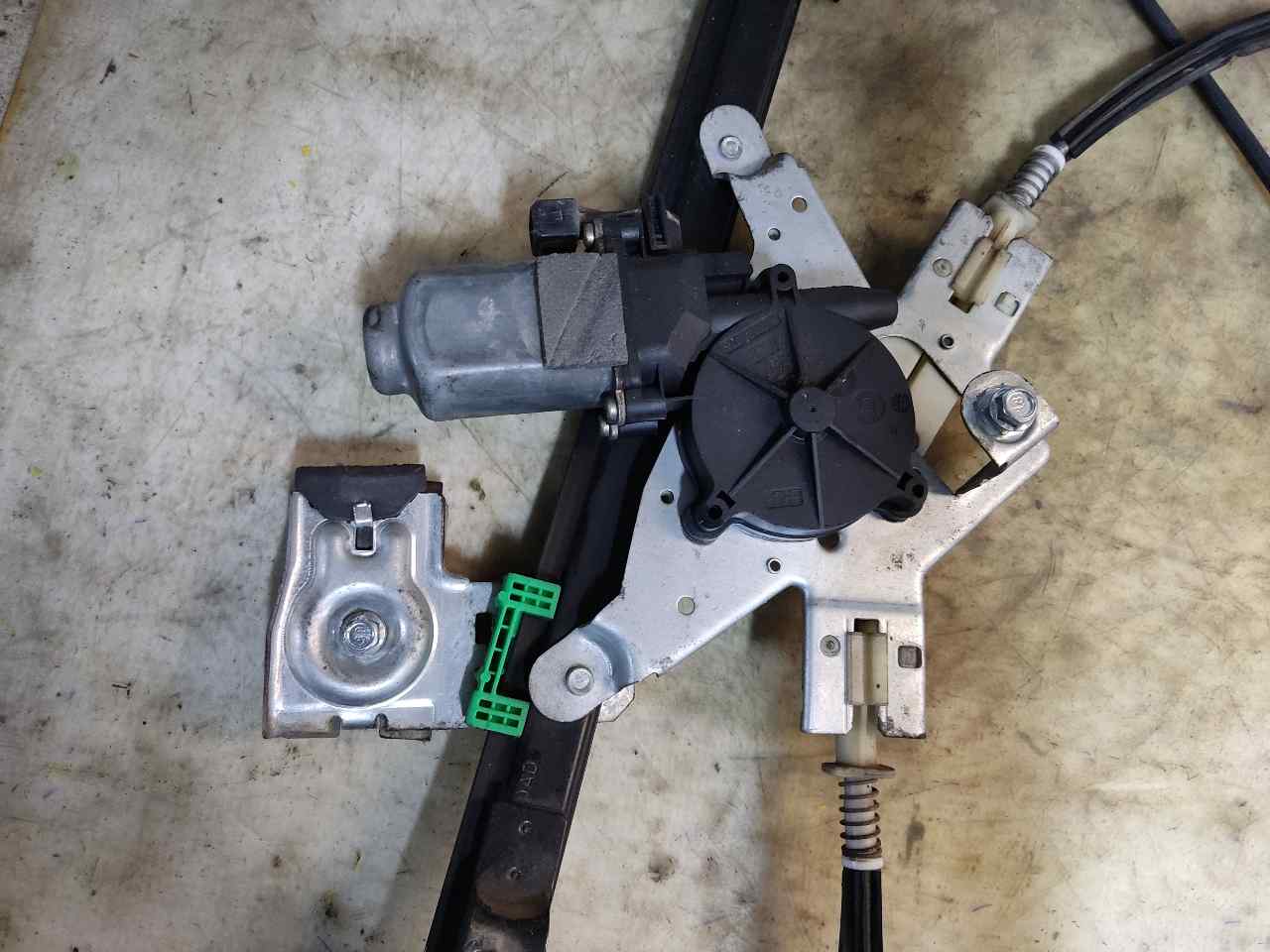 SEAT Cordoba 2 generation (1999-2009) Front Right Door Window Regulator 6K4959801F 24899985