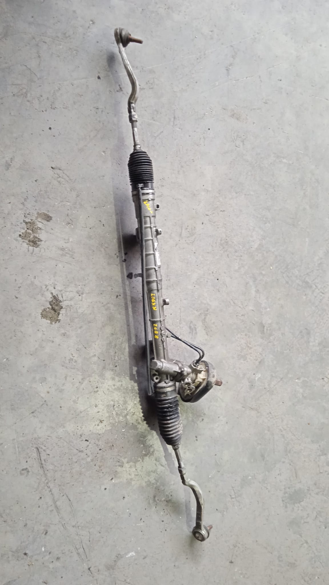 DACIA Logan 1 generation (2004-2012) Steering Rack 490014306R 25940610