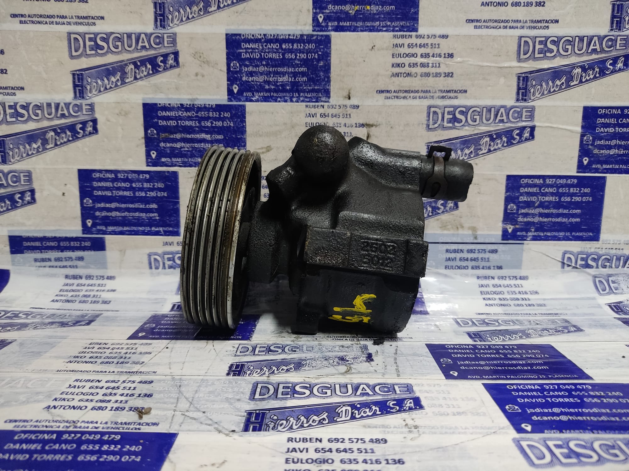 RENAULT Tiguan 1 generation (2007-2017) Power Steering Pump ESTANTERÍA54 24886361