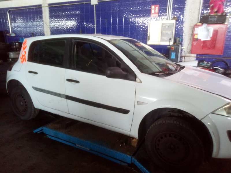 RENAULT Megane 2 generation (2002-2012) Váltóáramú generátor A002TB6481 24886398