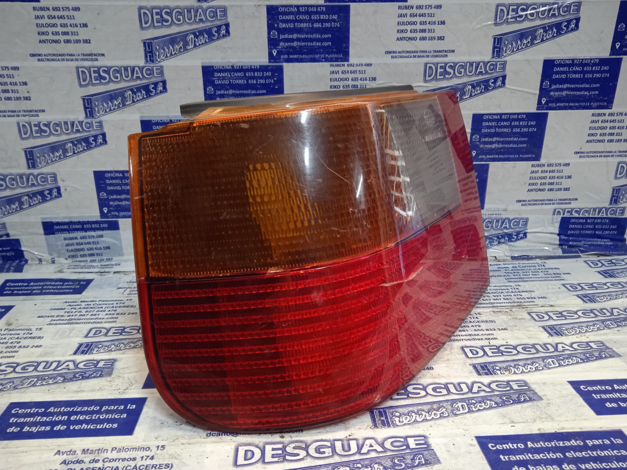 SEAT Ibiza 2 generation (1993-2002) Rear Left Taillight ESTANTERÍA11 24889636