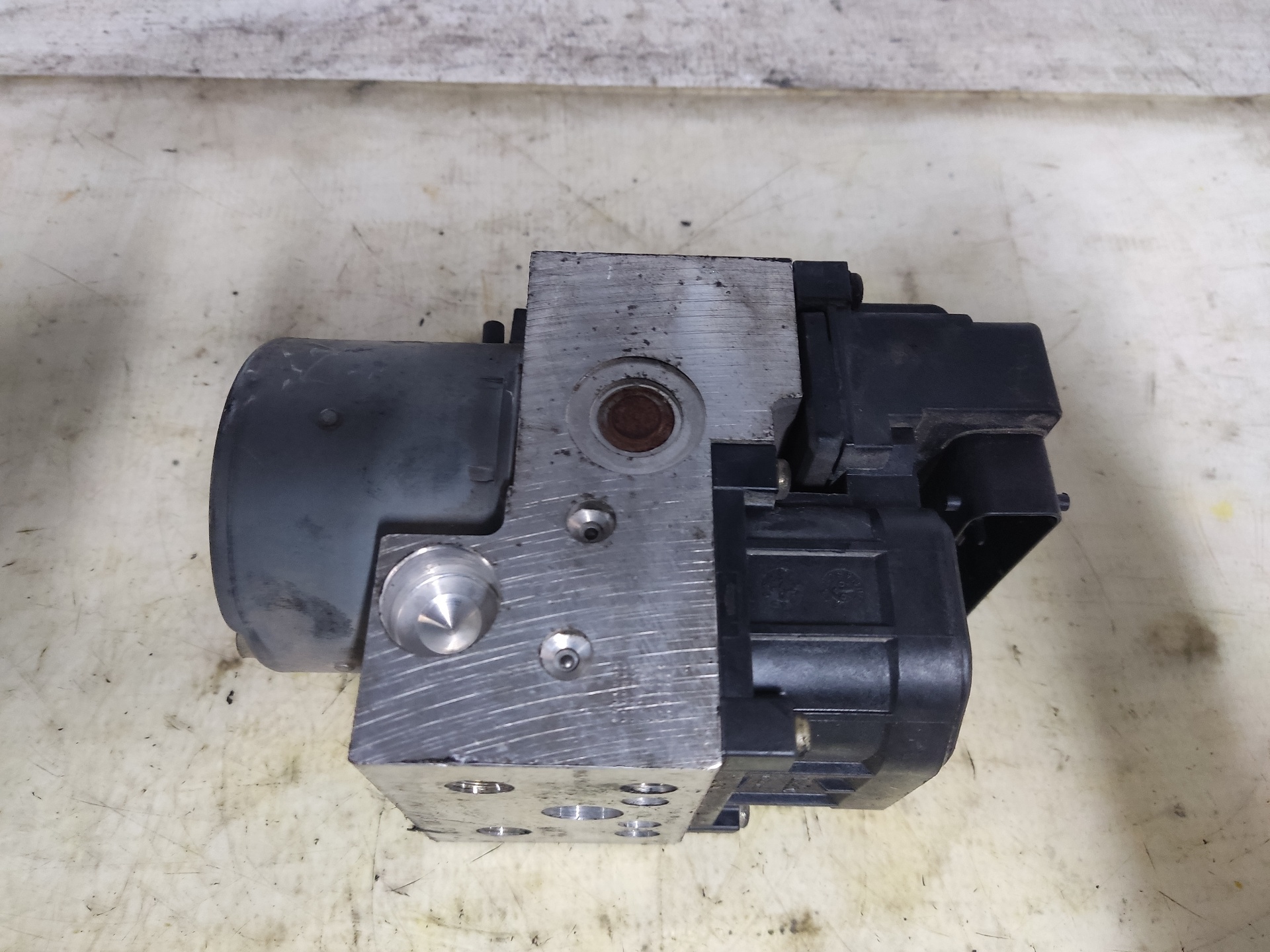 PEUGEOT 406 1 generation (1995-2004) ABS Pump 965072 24897837