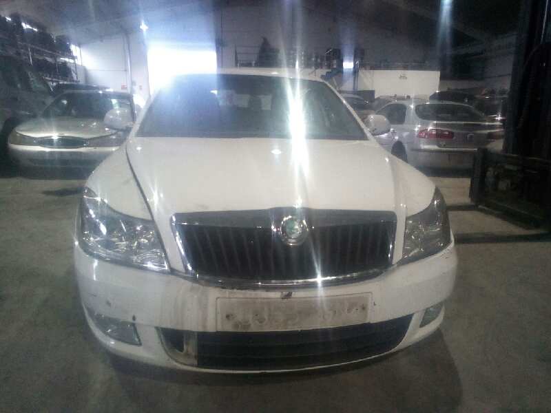 SKODA Octavia 2 generation (2004-2013) Unité de commande de commutateur de phare ESTANTERÍA77 24887269