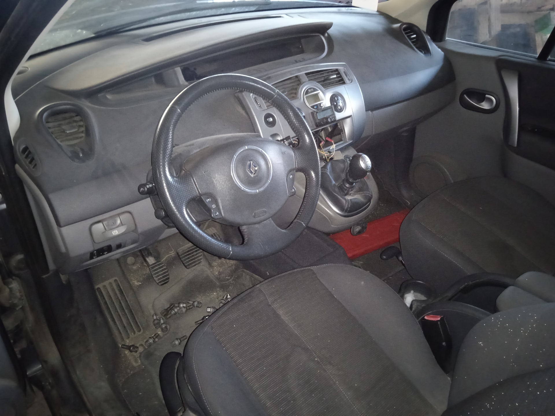 RENAULT Scenic 2 generation (2003-2010) Противотуманка бампера передняя правая 8200074008 24888667