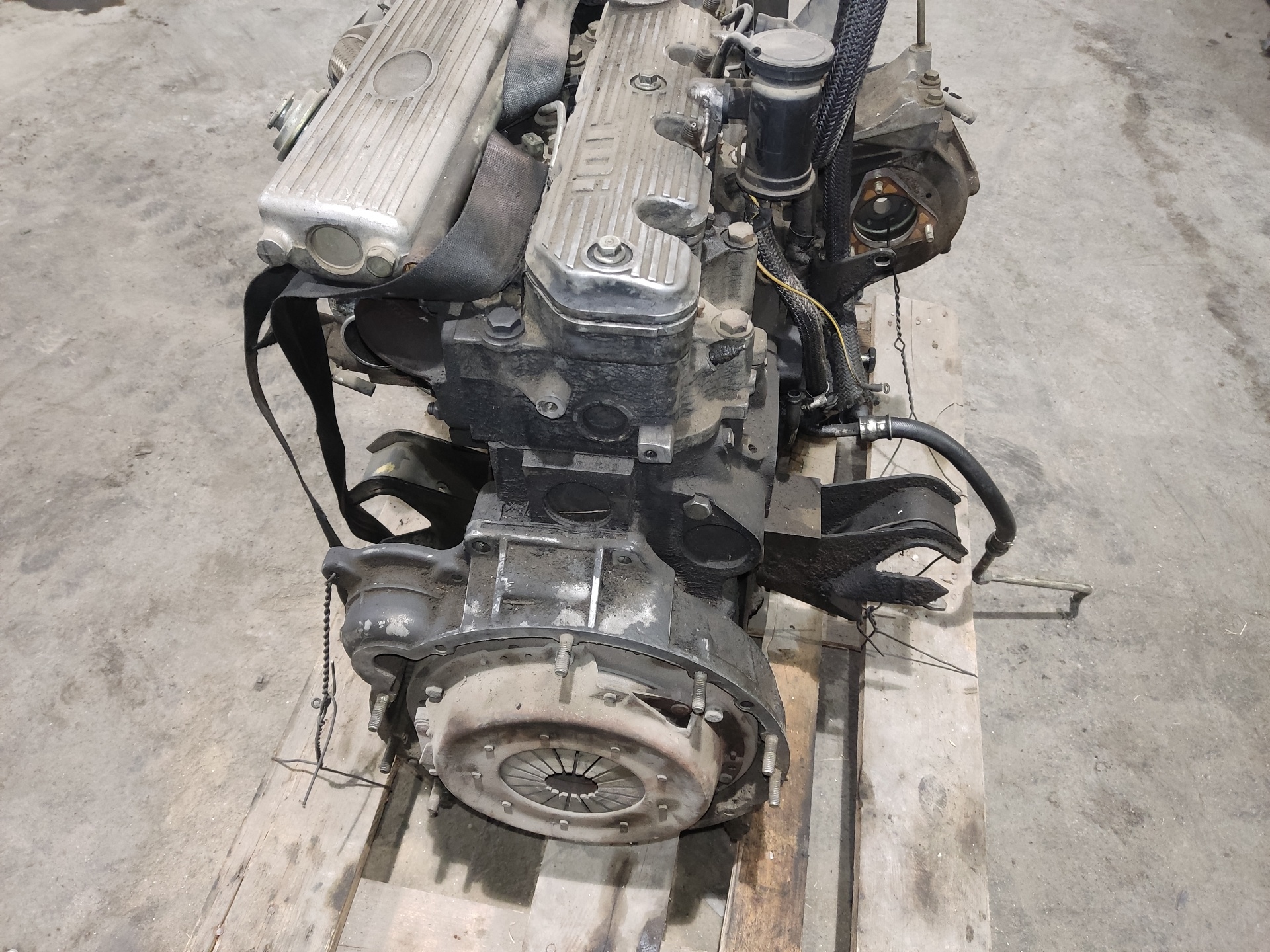 PORSCHE Engine 18L 25576179