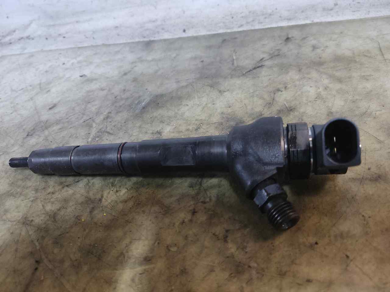 AUDI A4 B8/8K (2011-2016) Injecteur de carburant 03L130277J 24900528