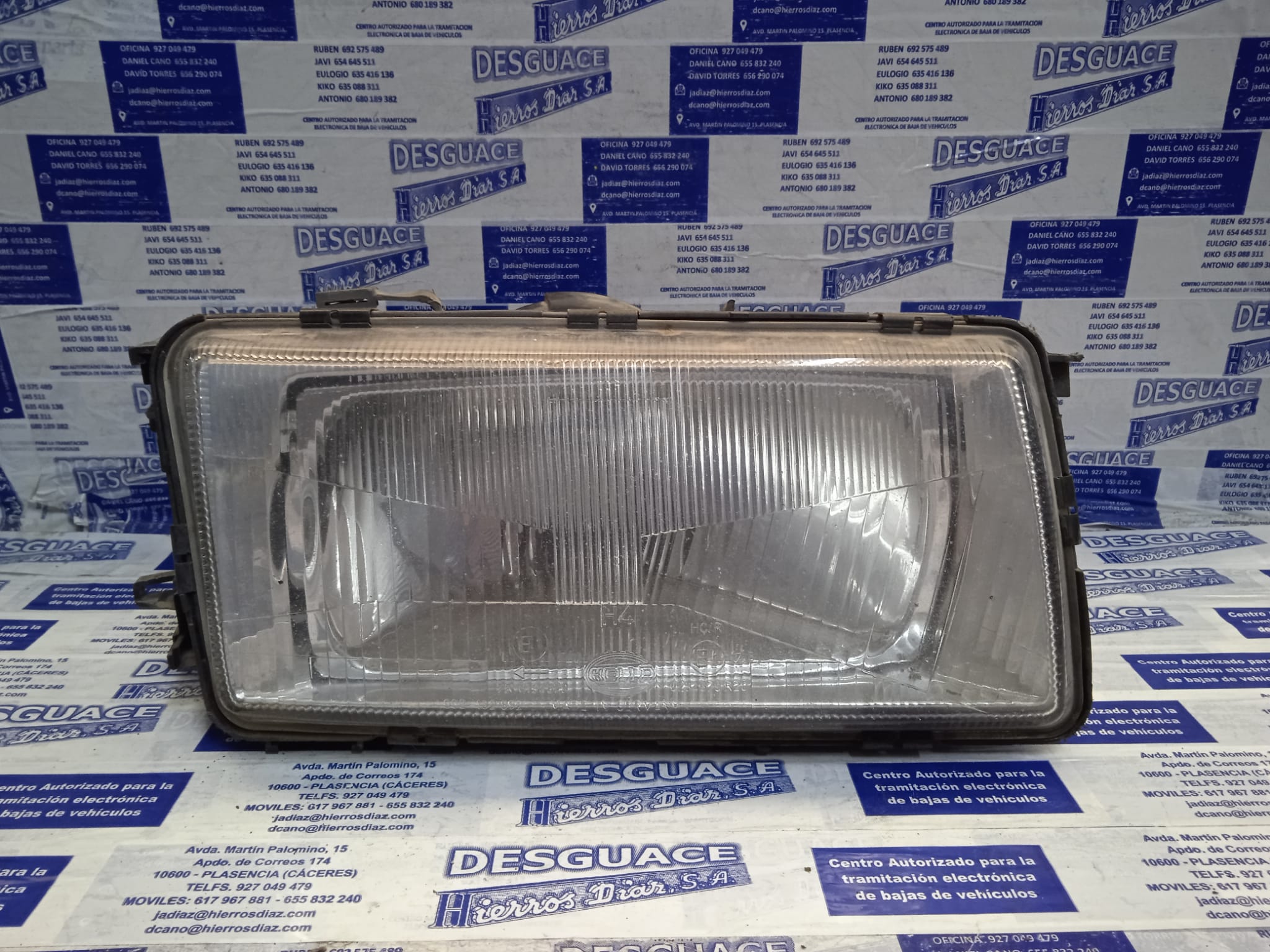 AUDI 80 B3 (1986-1992) Front Right Headlight ESTANTERÍA18 24889582