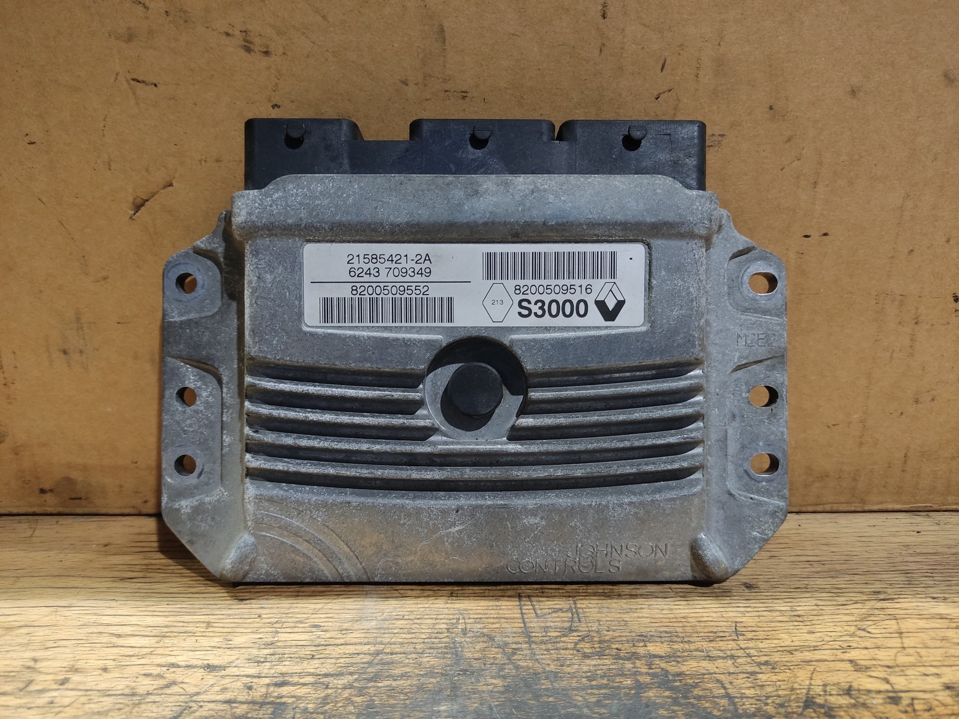 RENAULT Megane 2 generation (2002-2012) Engine Control Unit ECU 8200509516 24898437