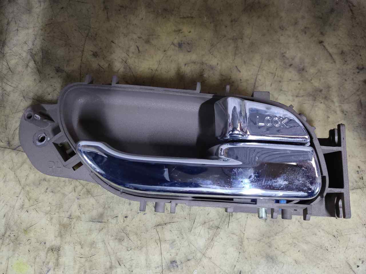 SSANGYONG Rodius 1 generation (2004-2010) Other Interior Parts ESTANTERÍA69 24902252