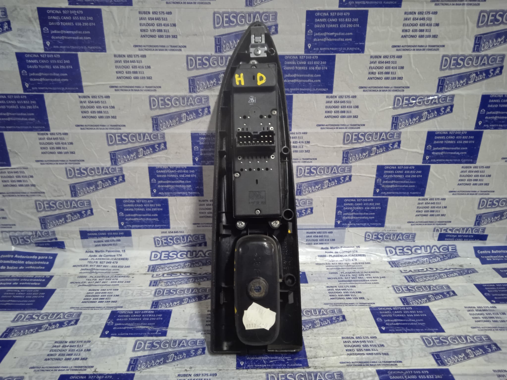 TOYOTA Avensis 1 generation (1997-2003) Front Left Door Window Switch ESTANTERÍA70 24890056