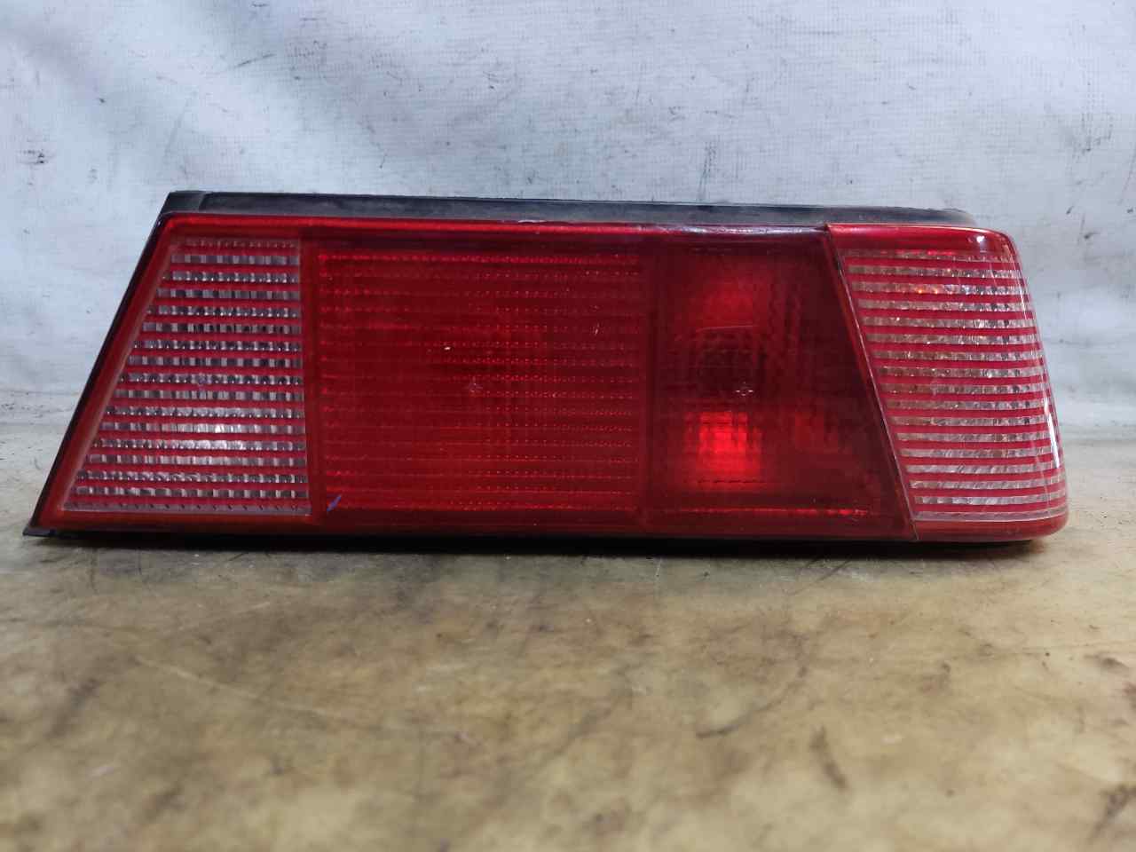 ALFA ROMEO 33 905 (1983-1990) Rear Right Taillight Lamp 24937975