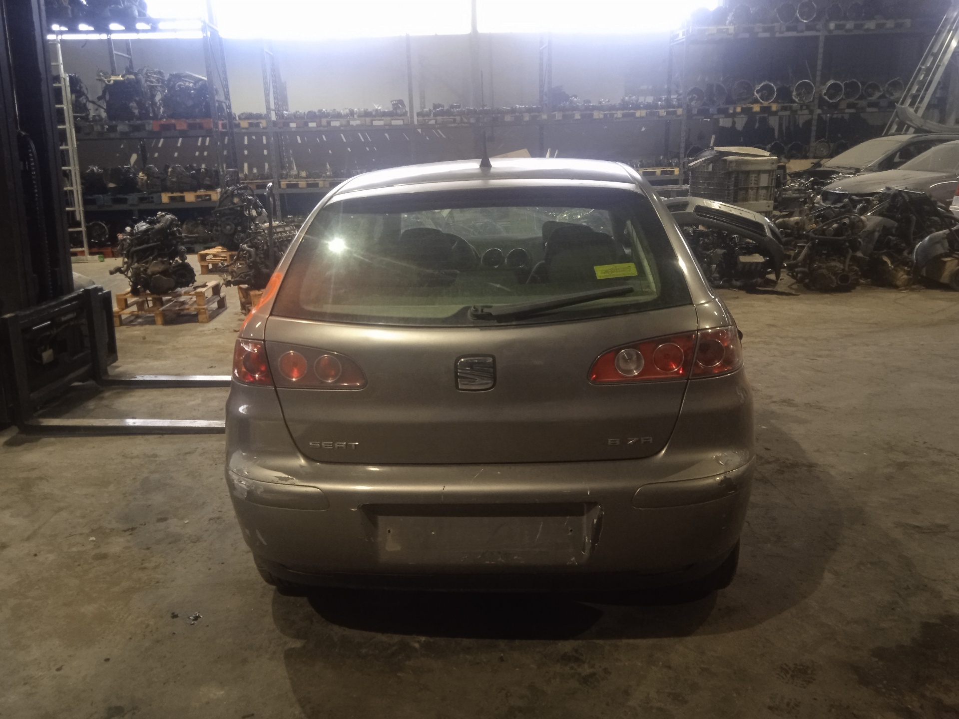 SEAT Ibiza 3 generation (2002-2008) Фара передняя левая 6L1941021A 24898015