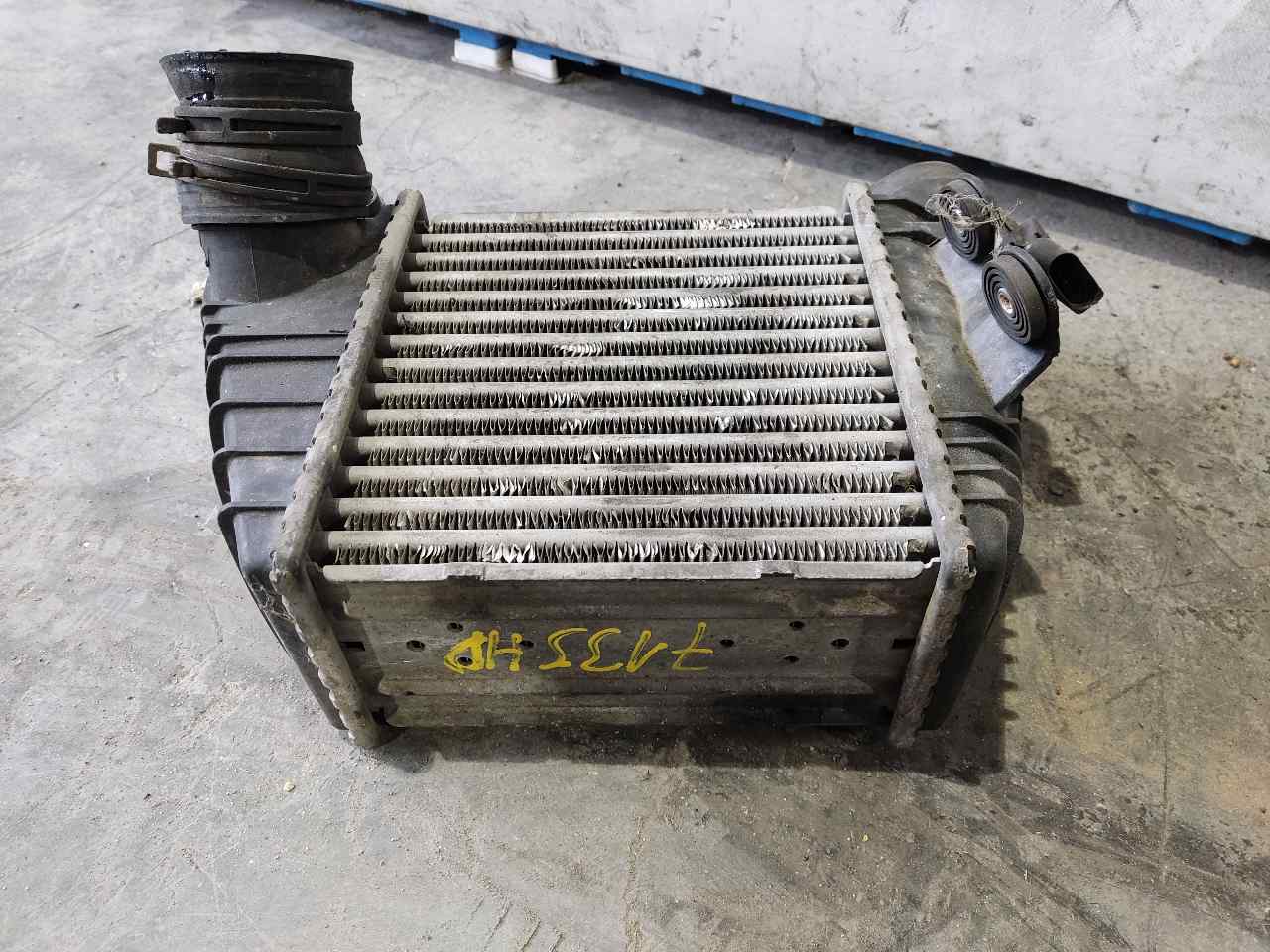 SKODA Octavia 1 generation (1996-2010) Intercooler Radiator 1J0145803F 24902248