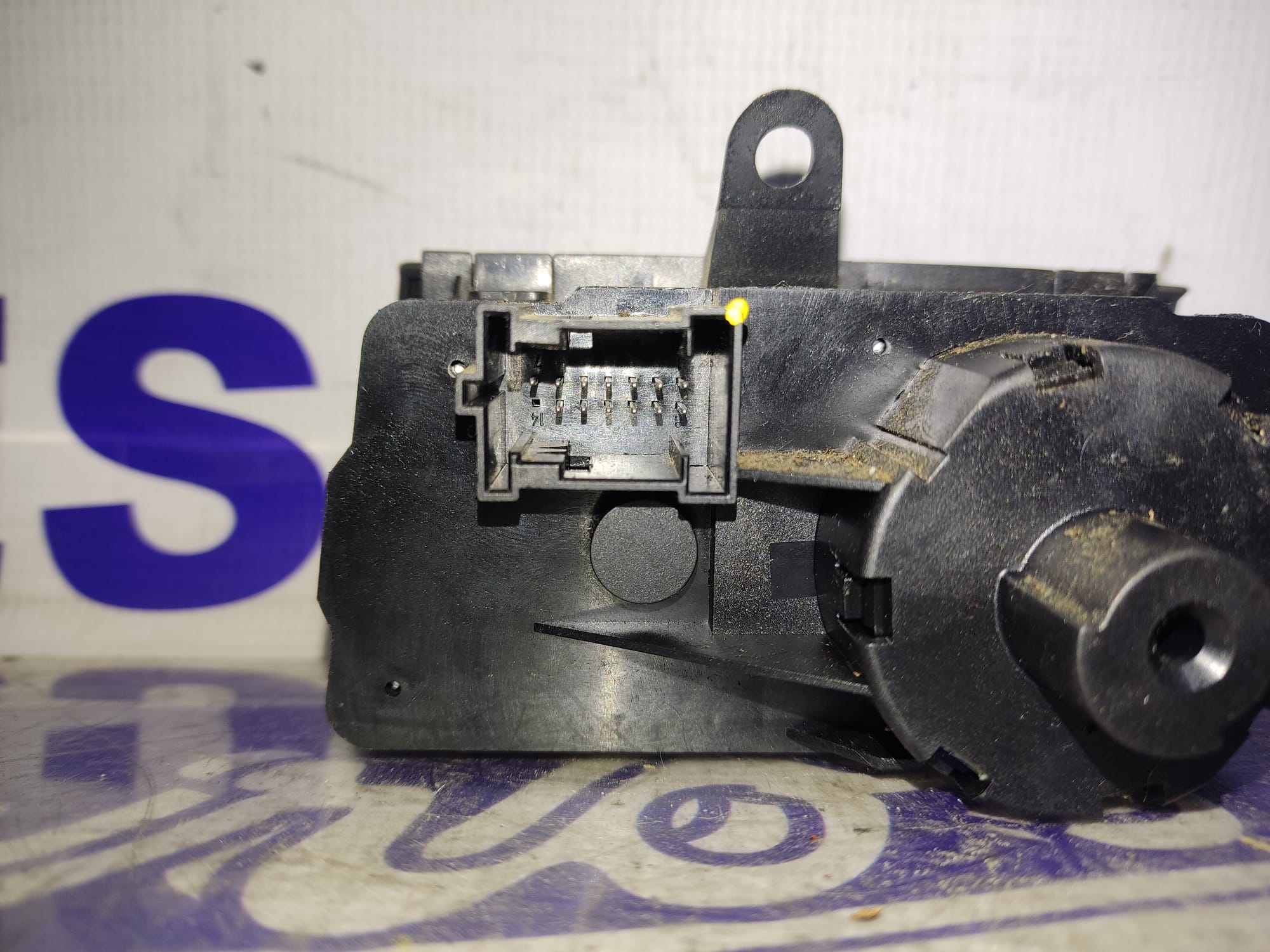 MERCEDES-BENZ E-Class W211/S211 (2002-2009) Headlight Switch Control Unit ESTANTERÍA89 24892439