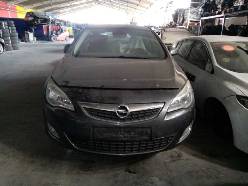 OPEL Astra J (2009-2020) Pompă de aer conditionat 13335251, PALET44, FILA3 24910292