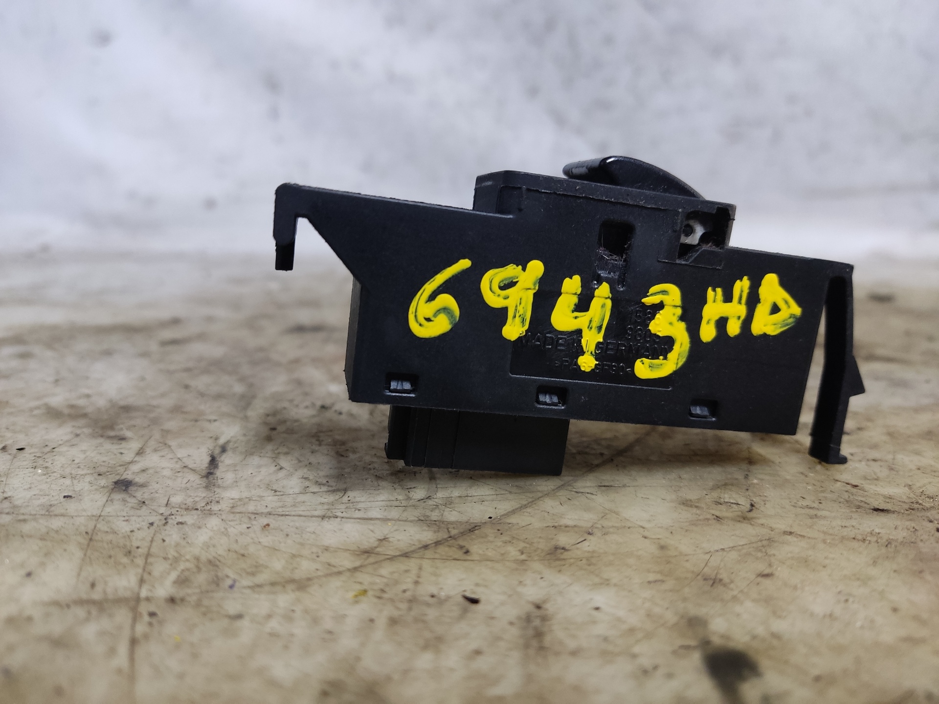 FIAT 3 Series E46 (1997-2006) Front Right Door Window Switch 6902176 24897175