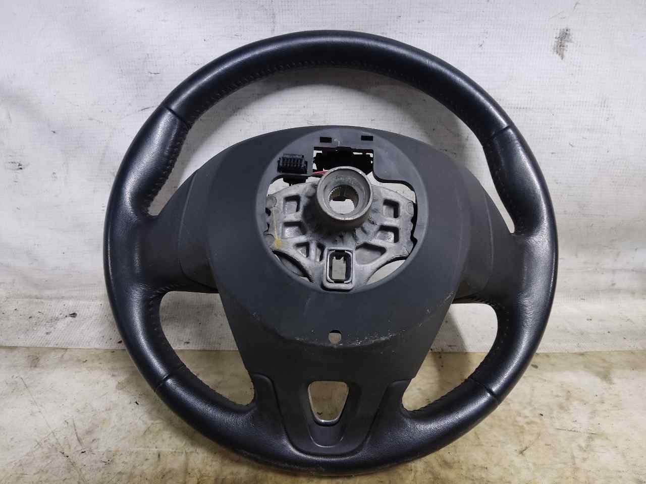 RENAULT Megane 3 generation (2008-2020) Steering Wheel 484003397R 24938229
