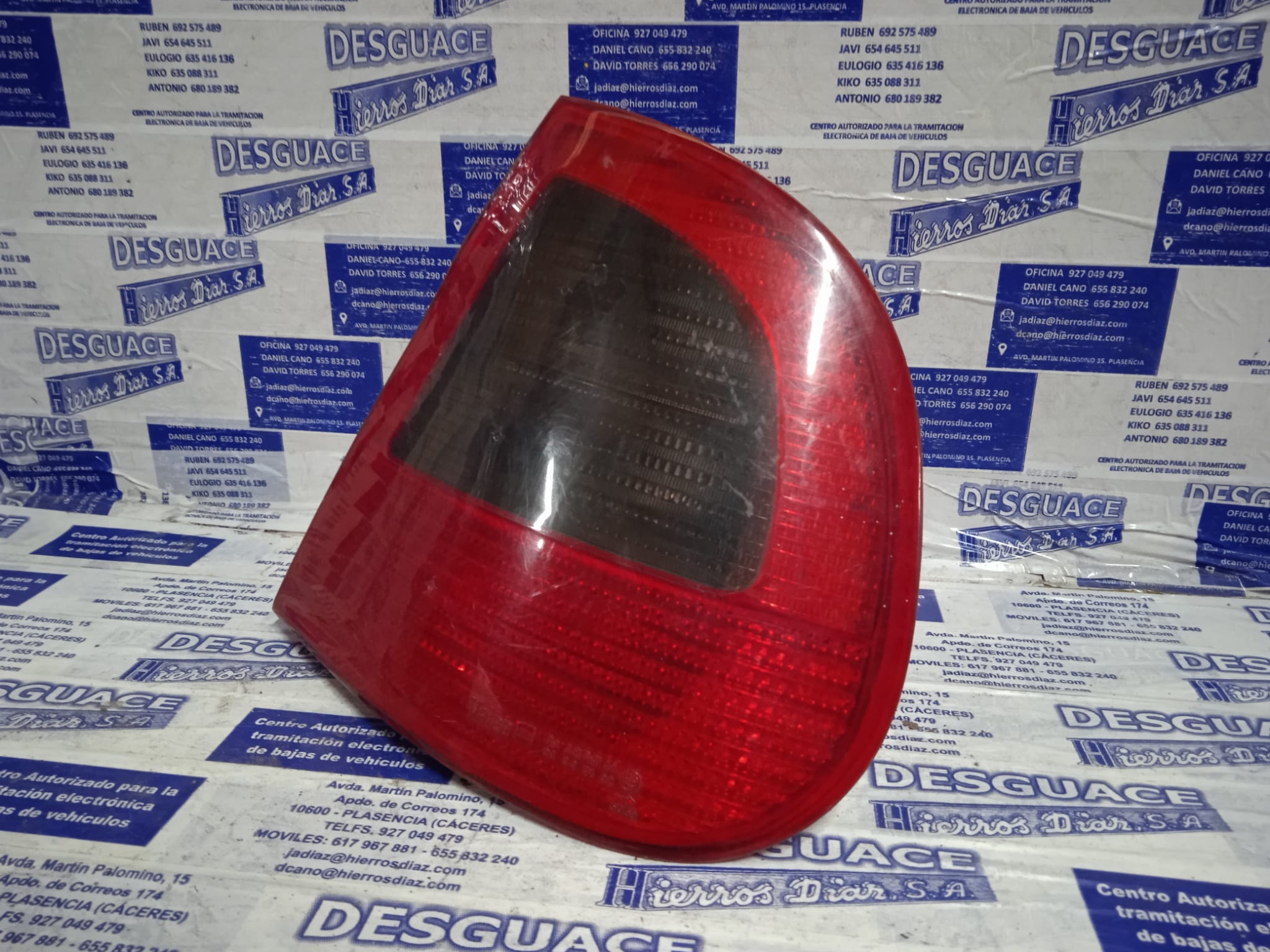 SEAT Cordoba 1 generation (1993-2003) Far dreapta față ESTANTERÍA12 24887855