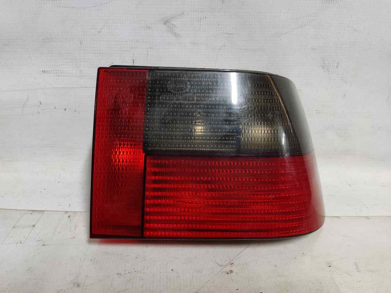 SEAT Ibiza 2 generation (1993-2002) Rear Right Taillight Lamp ESTANTERÍA11 24894828