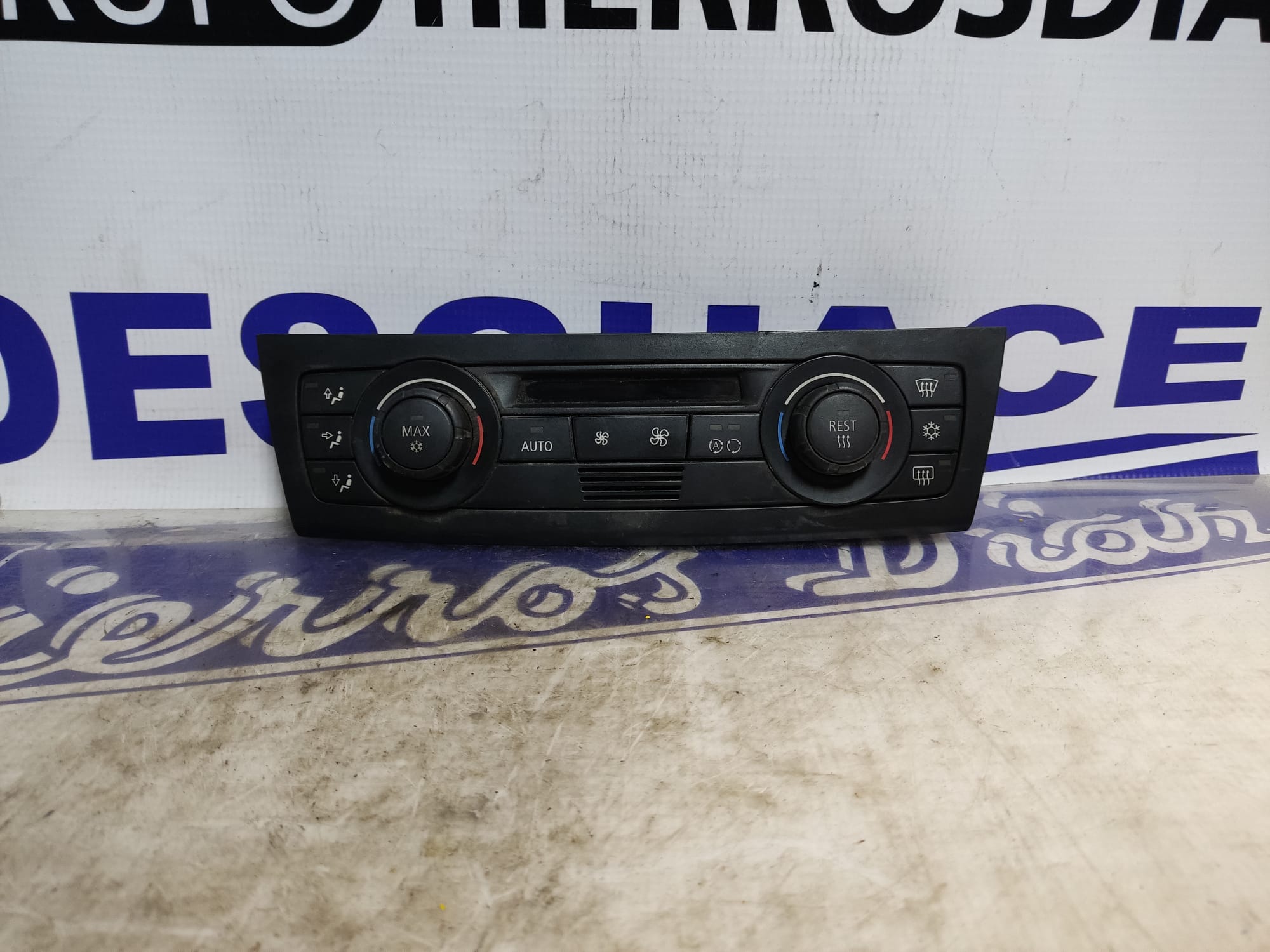 BMW 1 Series E81/E82/E87/E88 (2004-2013) Climate  Control Unit ESTANTERÍA85 24892001