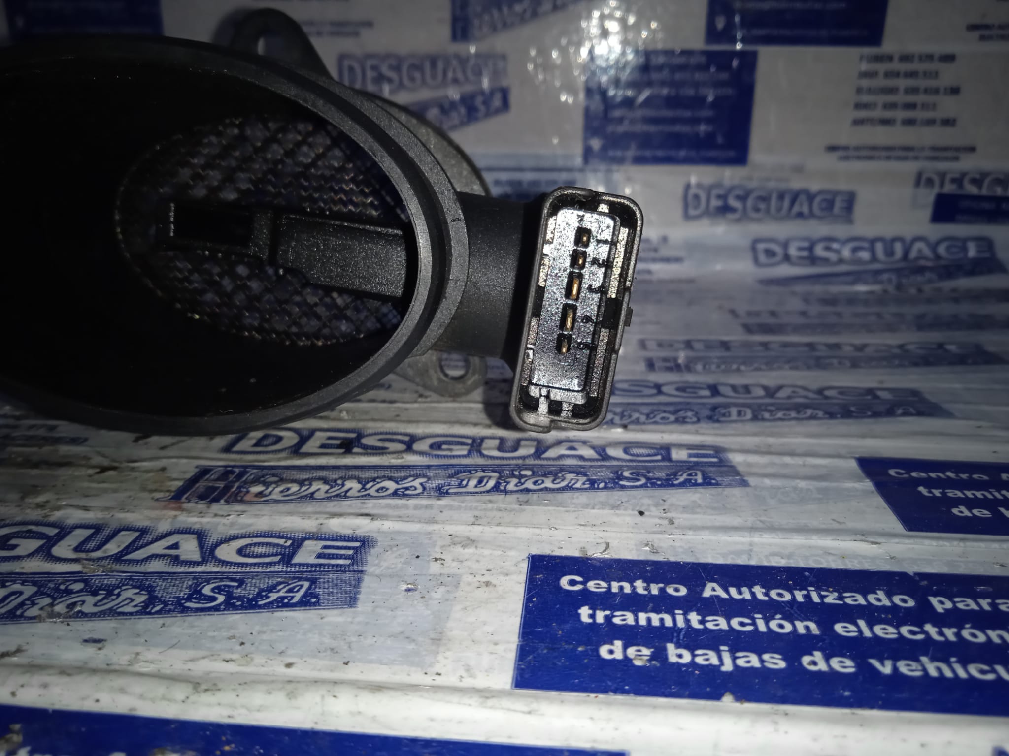 CITROËN Mass Air Flow Sensor MAF ESTANTERÍA42 24890747