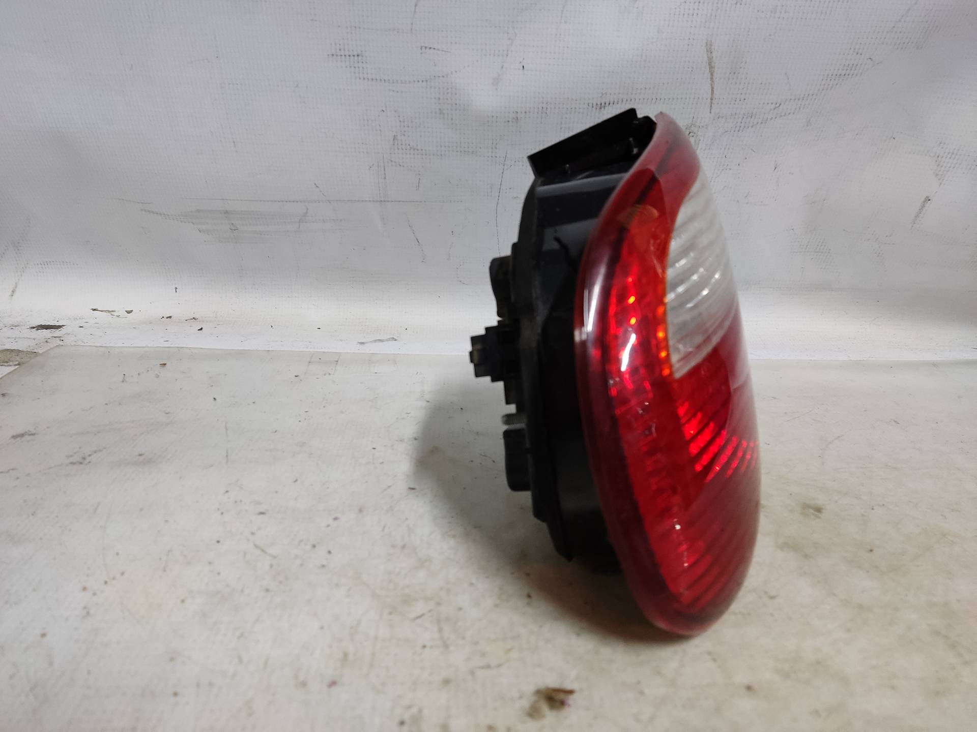 SEAT Toledo 2 generation (1999-2006) Rear Left Taillight ESTANTERIA11 24893248