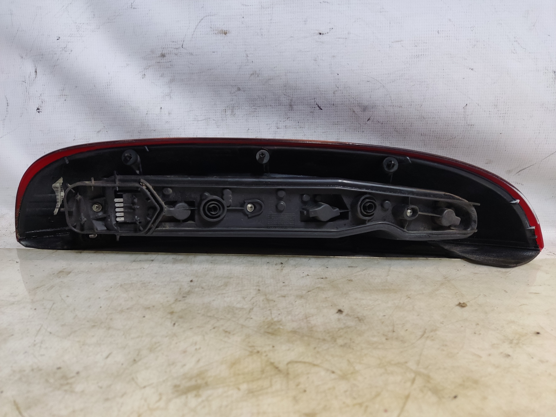 OPEL Corsa C (2000-2006) Rear Right Taillight Lamp ESTANTERÍA3 24895983