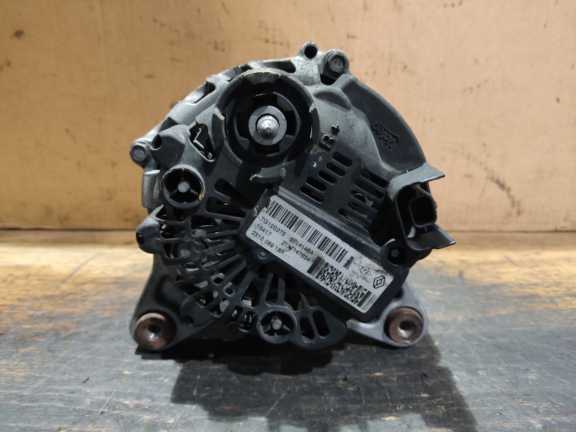 RENAULT Clio 4 generation (2012-2020) Генератор 231008918R 25746032