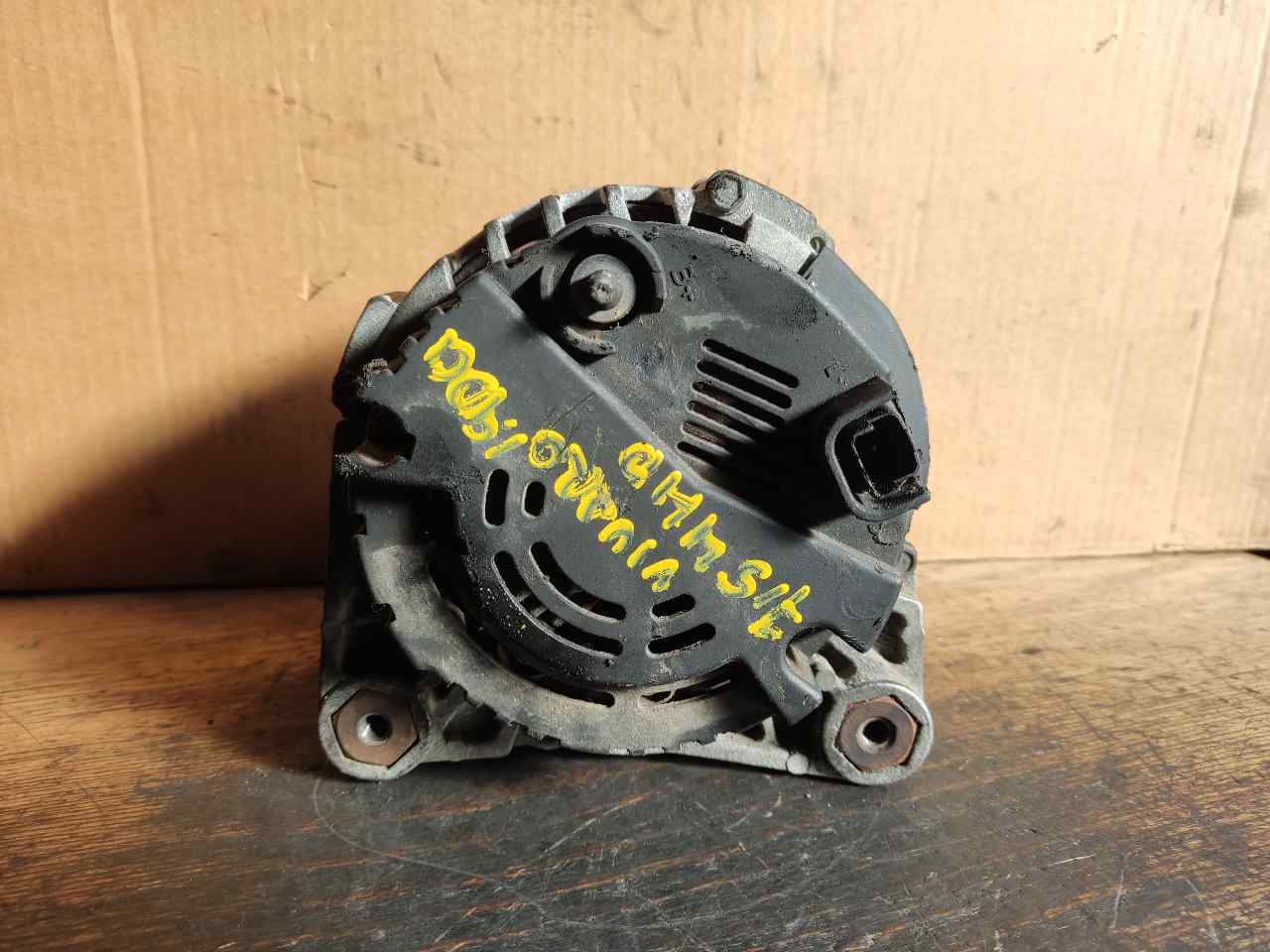 OPEL Vivaro A (2002-2006) Alternator 4012 24897684