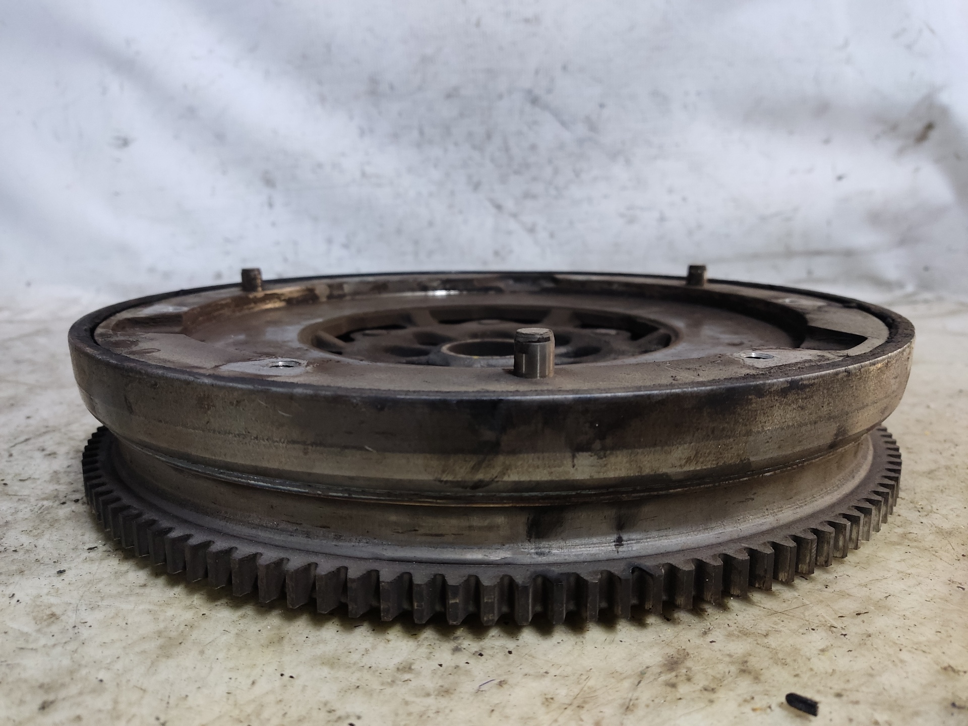 BMW 1 Series E81/E82/E87/E88 (2004-2013) Flywheel ESTANTERÍA97 24896827