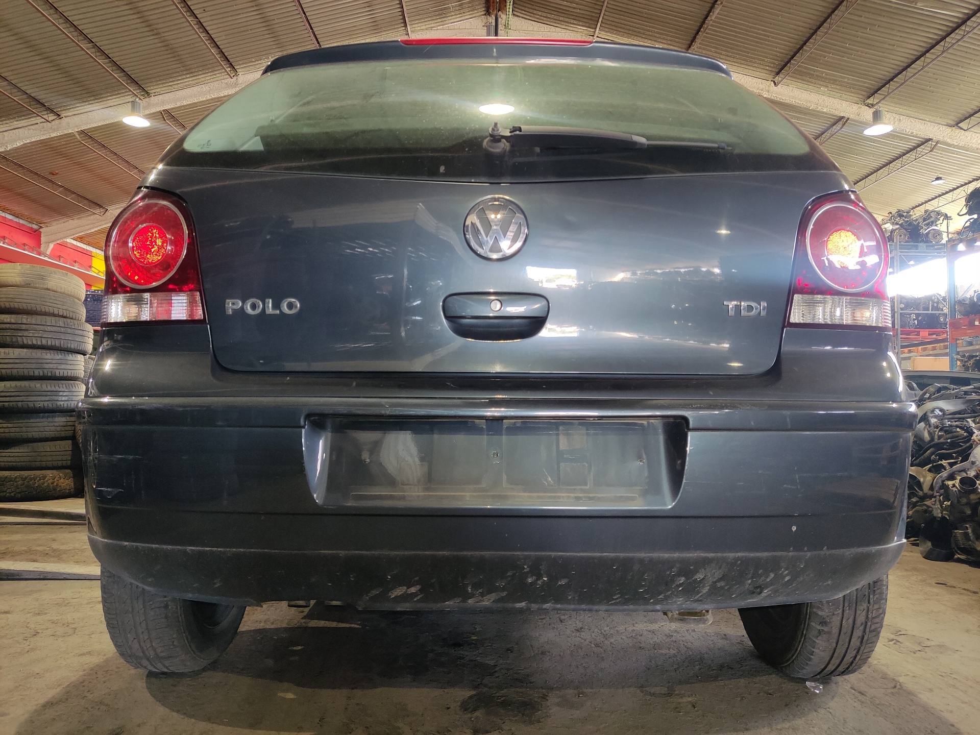 VOLKSWAGEN Polo 4 generation (2001-2009) Främre vänstra dörrlås 24896348