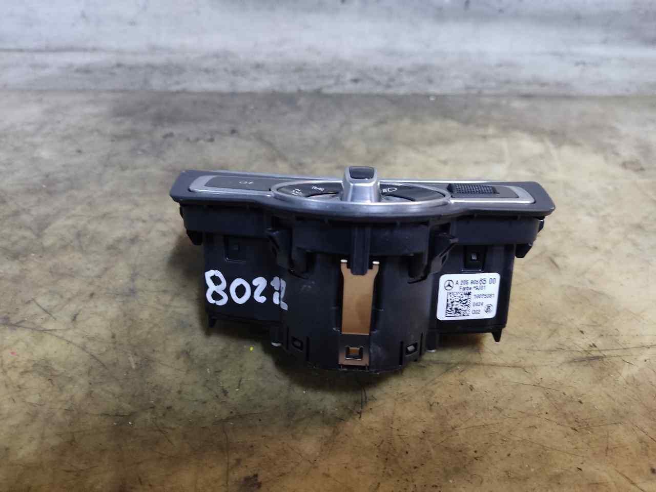 MERCEDES-BENZ C-Class W205/S205/C205 (2014-2023) Headlight Switch Control Unit A2059056500 24952221