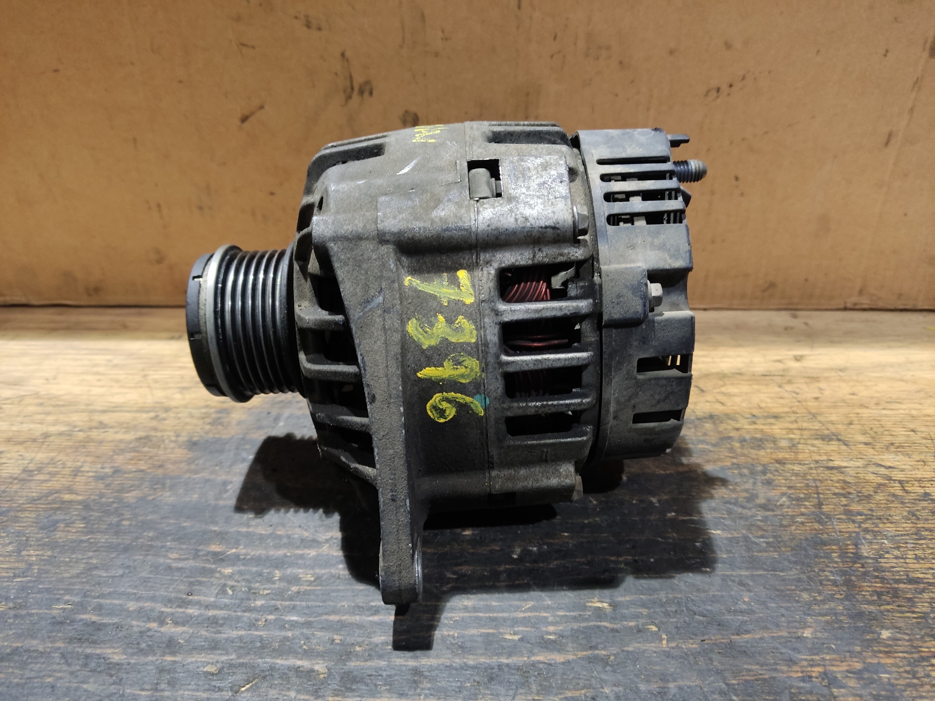 RENAULT Megane 2 generation (2002-2012) Alternator 8200054588 24900076