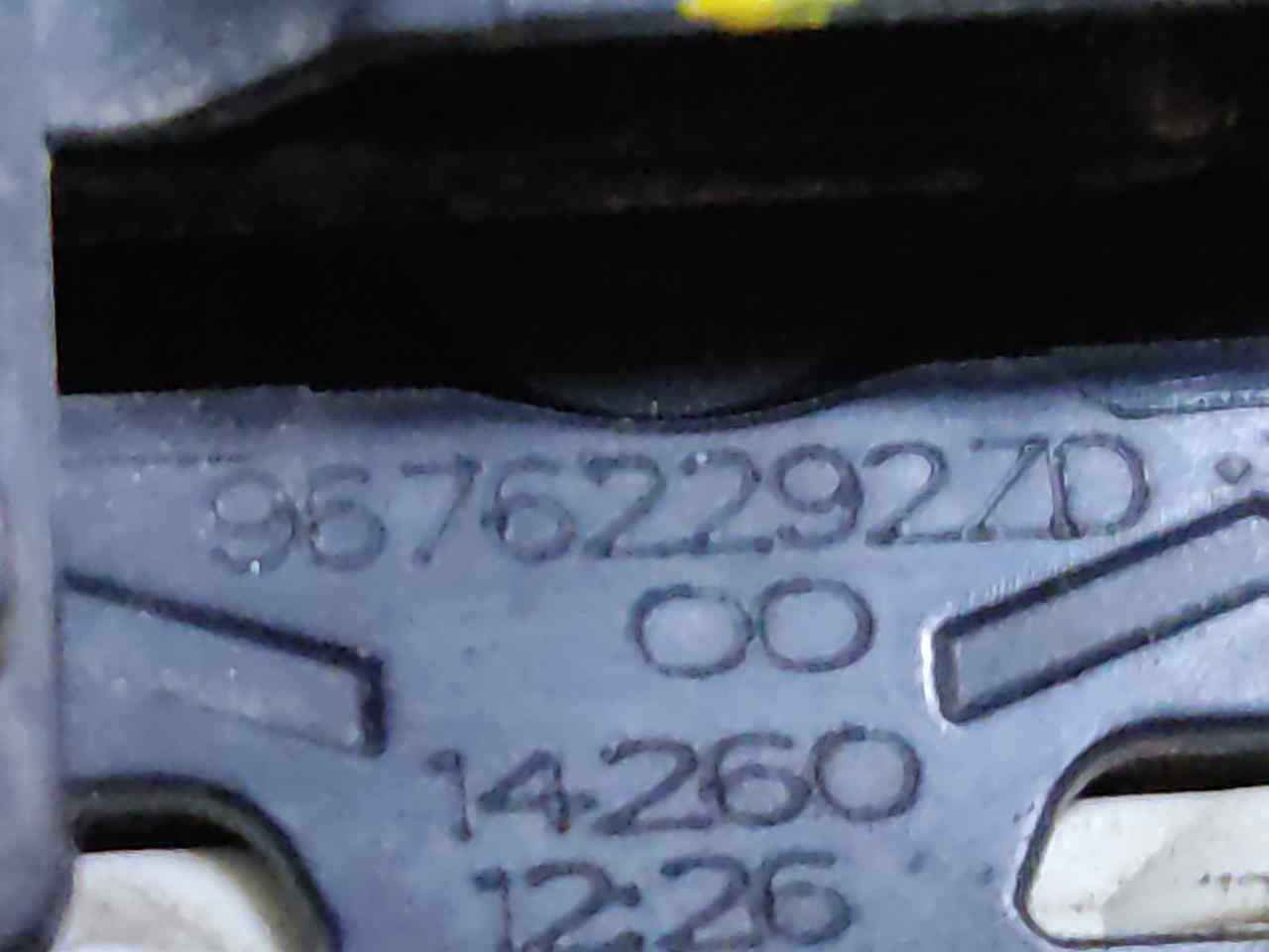 PEUGEOT 308 T9 (2013-2021) Кнопка стеклоподъемника передней правой двери 96762292ZD 24902500