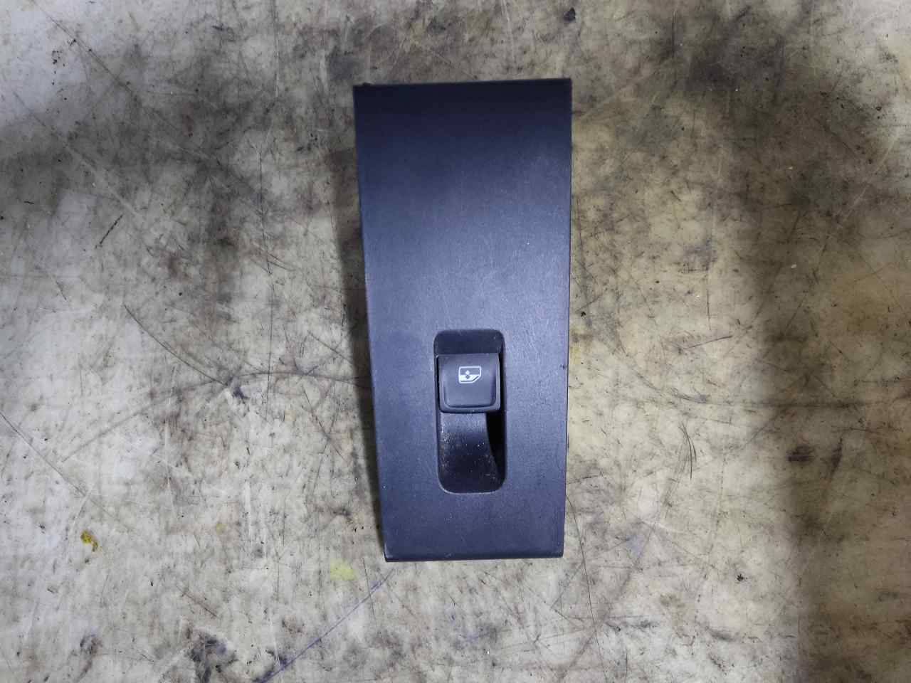 SEAT Toledo 4 generation (2012-2020) Rear Right Door Window Control Switch 6JA959855A 24900936