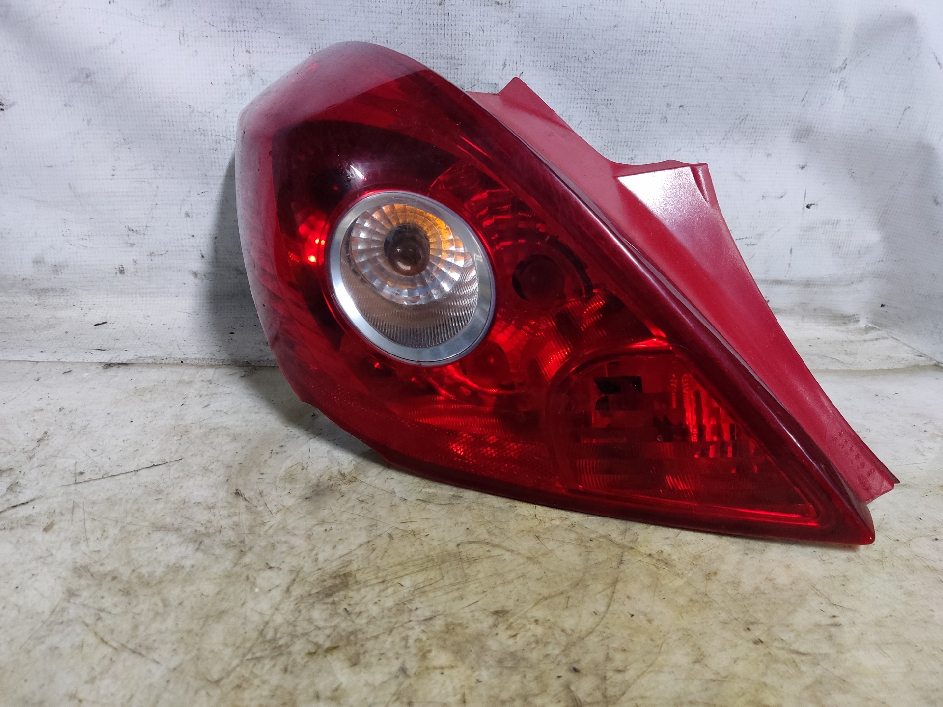 OPEL Corsa D (2006-2020) Rear Left Taillight 13186350 24896894