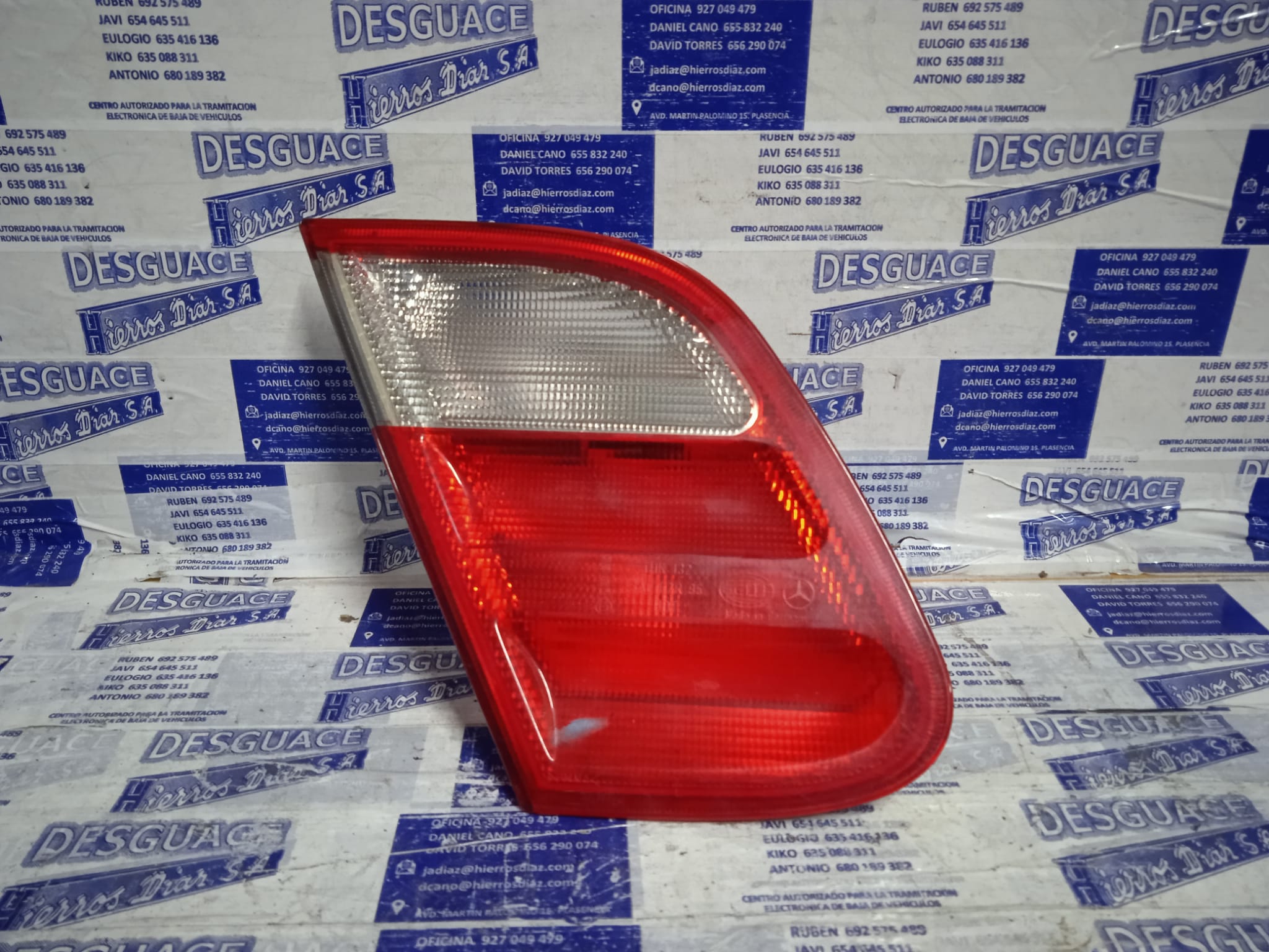 MERCEDES-BENZ CLK AMG GTR C297 (1997-1999) Rear Left Taillight ESTANTERÍA7 24889560