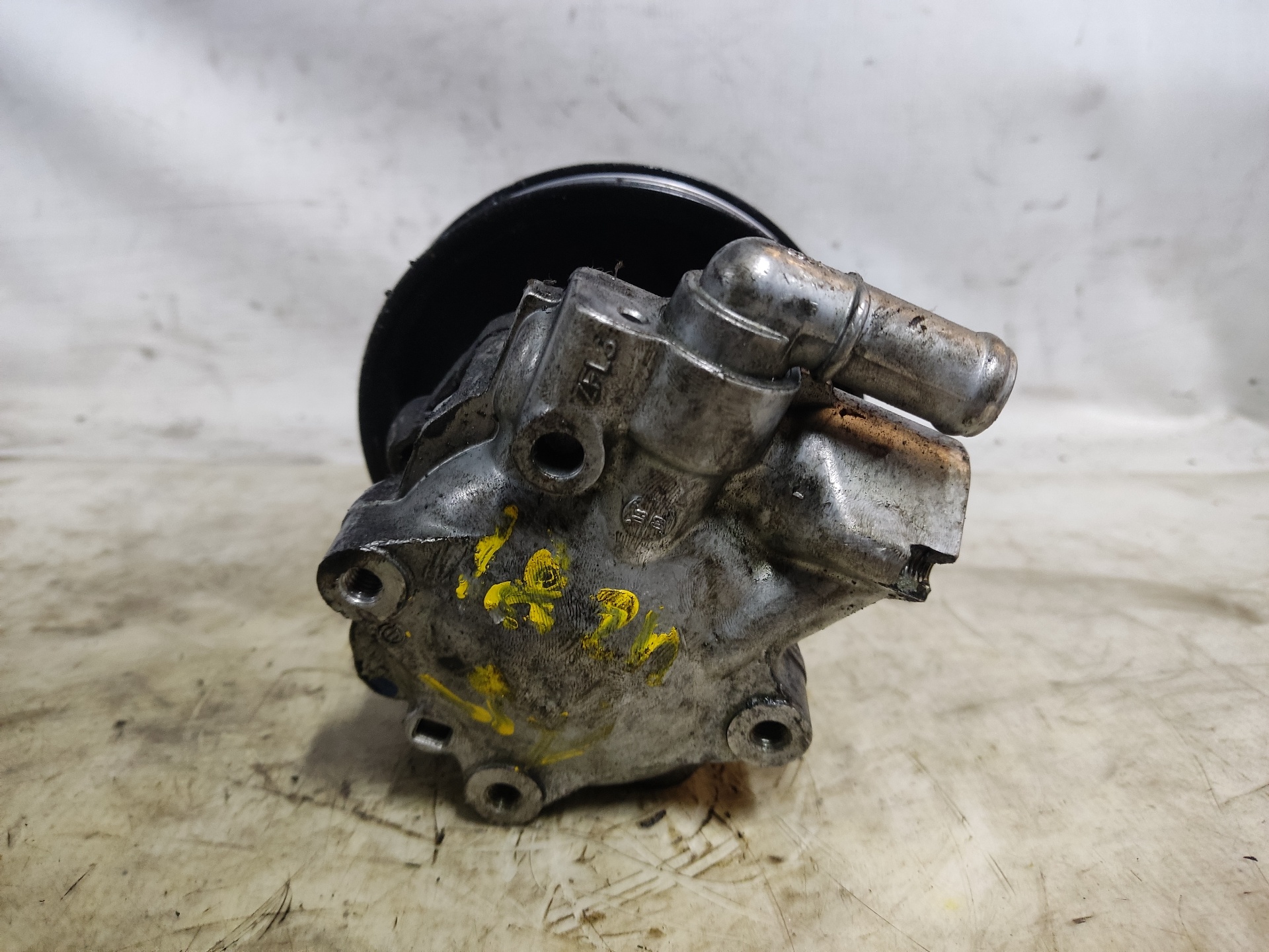 AUDI A5 8T (2007-2016) Power Steering Pump 8K0145154 24886533