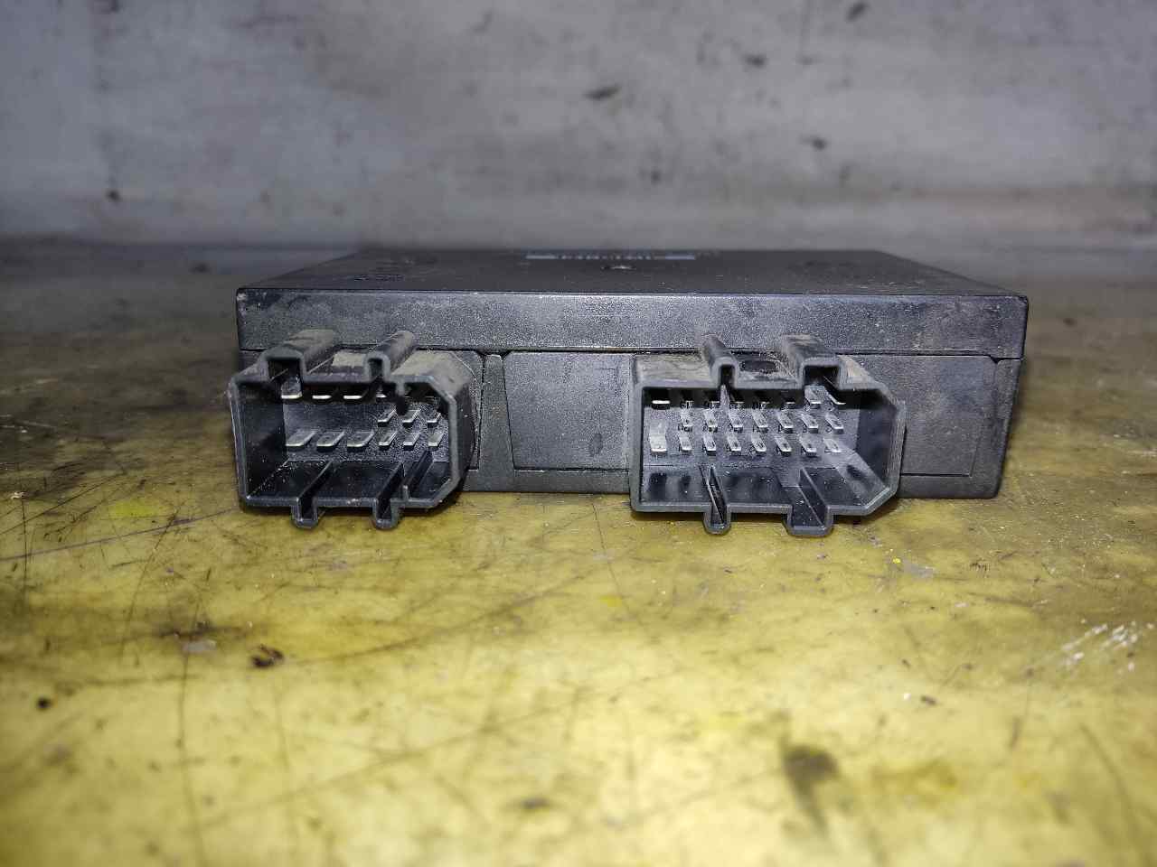 SEAT Toledo 2 generation (1999-2006) Komforta vadības bloks 1J0959799AH 24902977