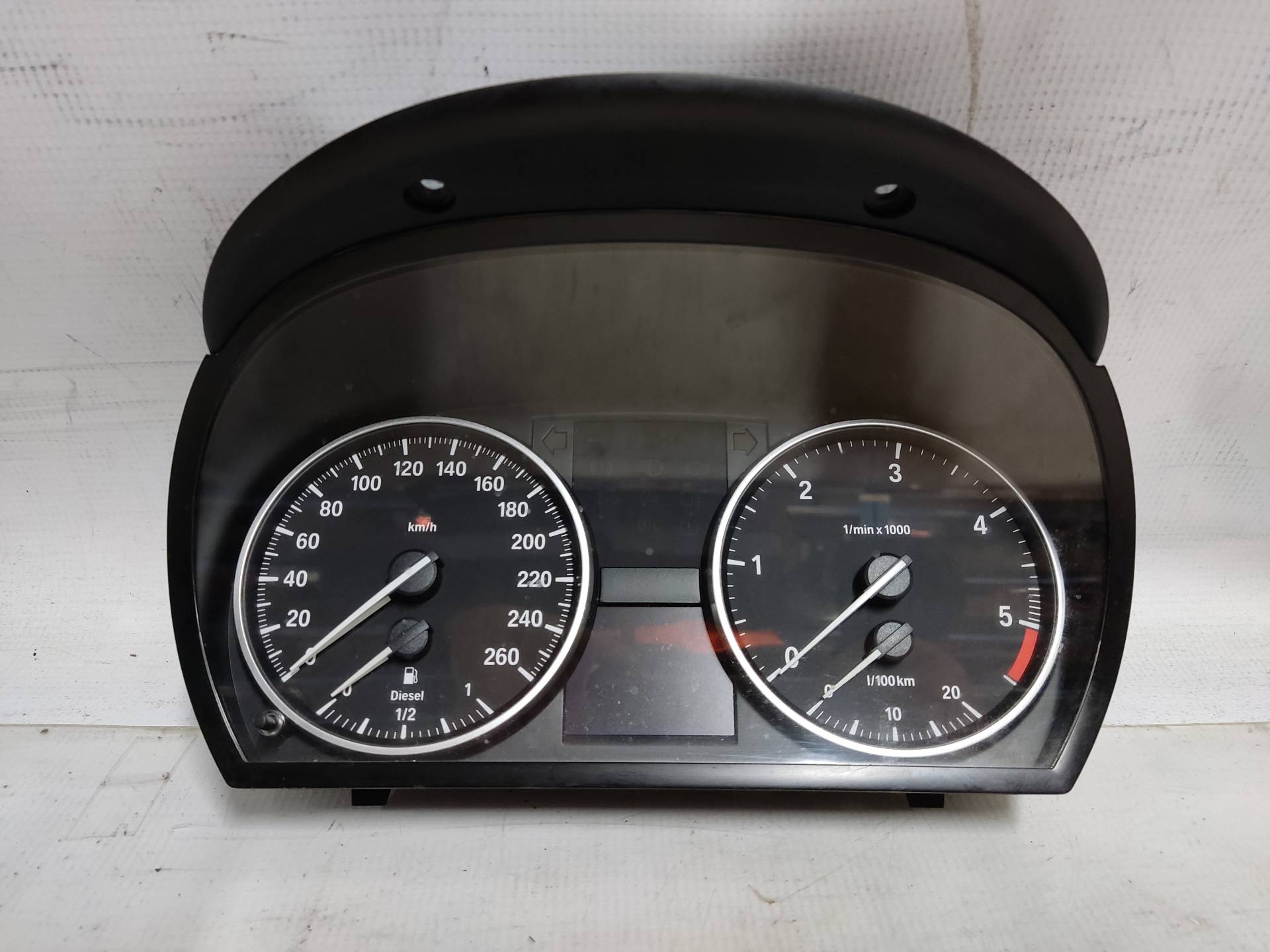 BMW 3 Series E90/E91/E92/E93 (2004-2013) Speedometer ESTANTERÍA5 24892801