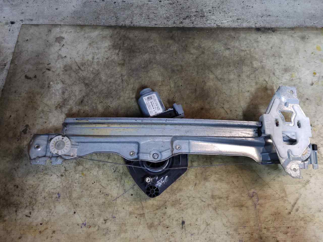 CITROËN C4 2 generation (2010-2024) Regulator de geam ușă dreapta spate 402278K 24952386