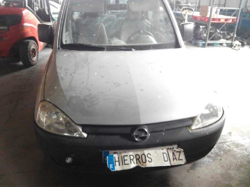 OPEL Combo C (2001-2011) Bal hátsó lámpa ESTANTERÍA2 24889066