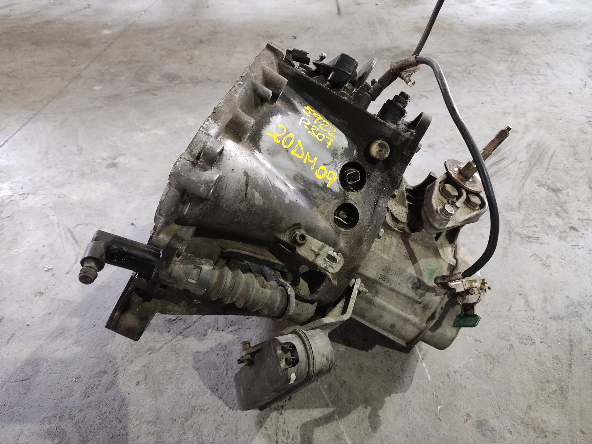 PEUGEOT 307 1 generation (2001-2008) Gearbox 20DM09,PALET82,FILA1 22341722