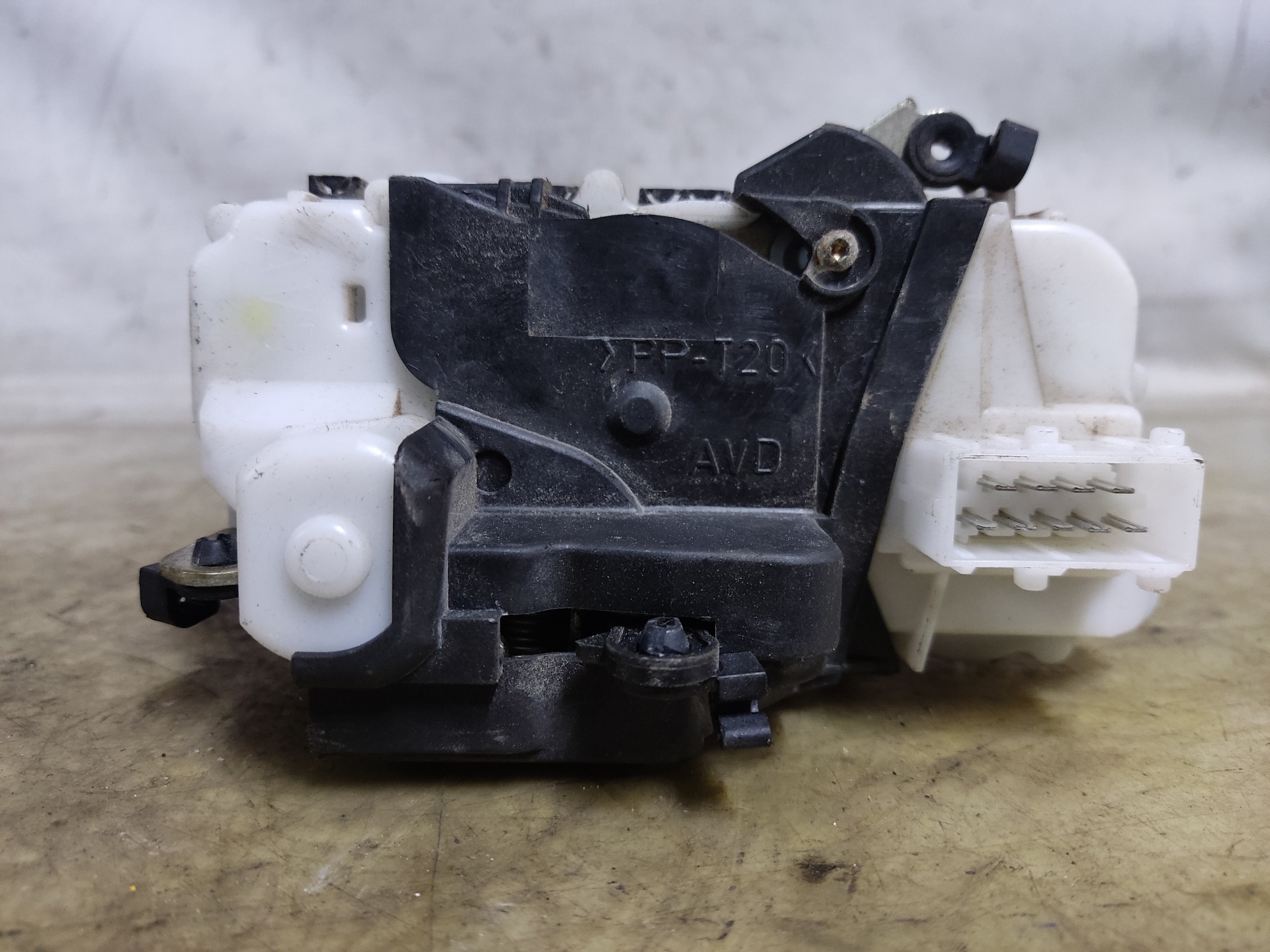 FIAT 607 1 generation (2000-2008) Front Right Door Lock 24898942