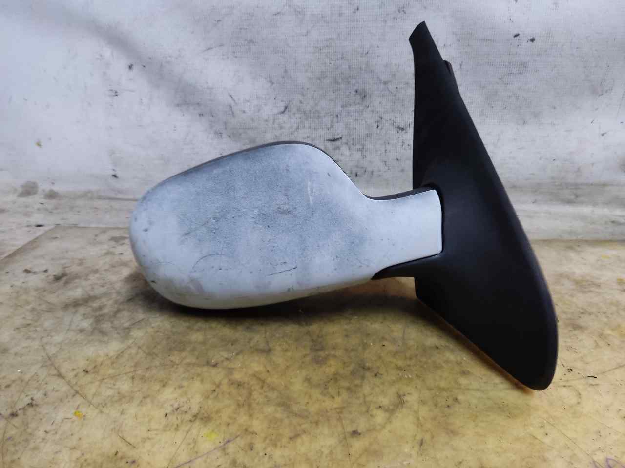 RENAULT Clio 3 generation (2005-2012) Right Side Wing Mirror 24949740
